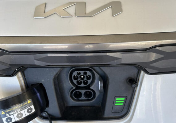Kia Niro EV 64.8 kWh, LED, ELEK. Stoelen & Kofferbak – Foto 3