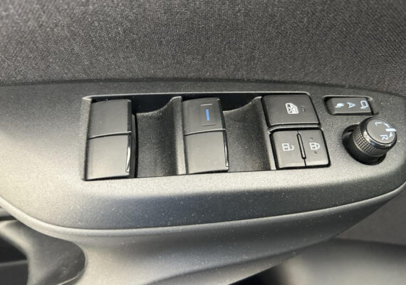 Toyota Yaris Cross 1.5 Hybrid Business Plus – Foto 10