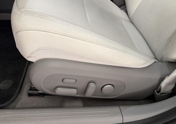 Hyundai IONIQ 6 Lounge 77.4 kWh | Bose | Pano – Foto 15