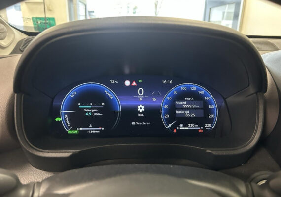 Toyota Yaris Cross 1.5 Hybrid 130 Executive – Foto 17