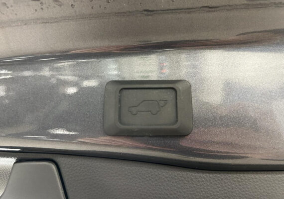 Suzuki Across 2.5 Plug-in Hybrid Style – Foto 5