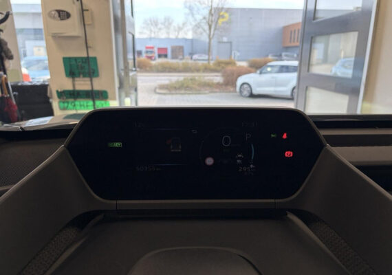 Toyota Bz4x PANO JBL Launch Edition – Foto 12