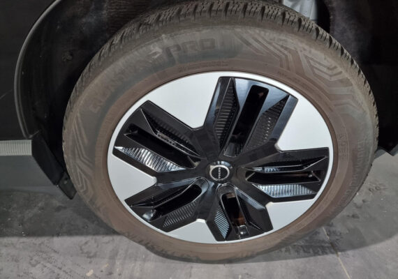 Volvo EX30 Single Motor Extended Range Core 69 kWh – Foto 5