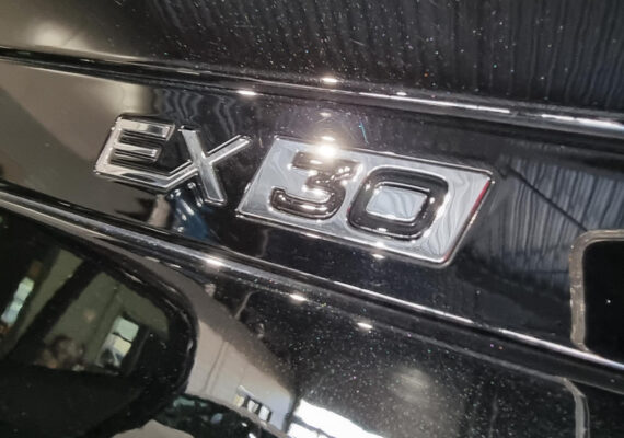 Volvo EX30 Single Motor Extended Range Core 69 kWh – Foto 13