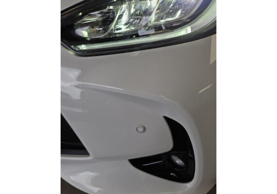 Toyota Yaris 1.5 Hybrid 115 Business – Foto 2