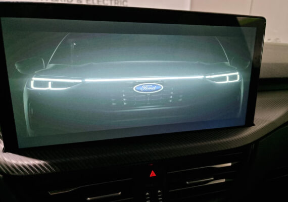 Ford Kuga 2.5 PHEV ST-Line X – Foto 21