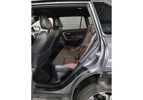 Suzuki Across 2.5 Plug-in Hybrid Style – Foto 8